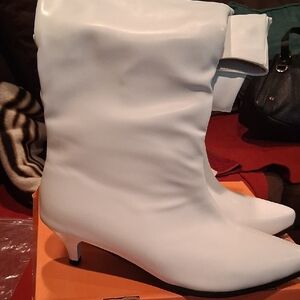 Elegant White Women's Boots